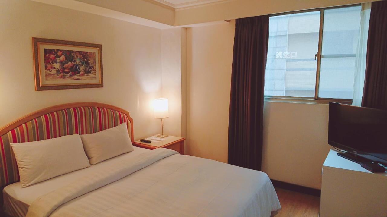 高第商旅 Gaudi Hotel Kaohsiung Extérieur photo